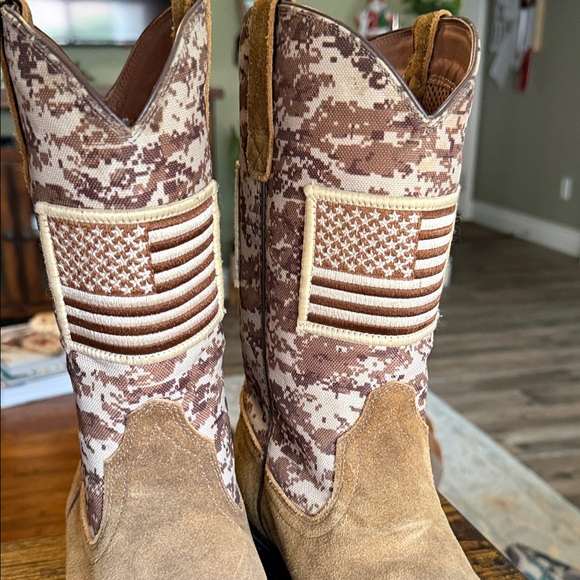 Ariat Camo Patriot Tan Distressed Men's Western Boots - Picture 10 of 10